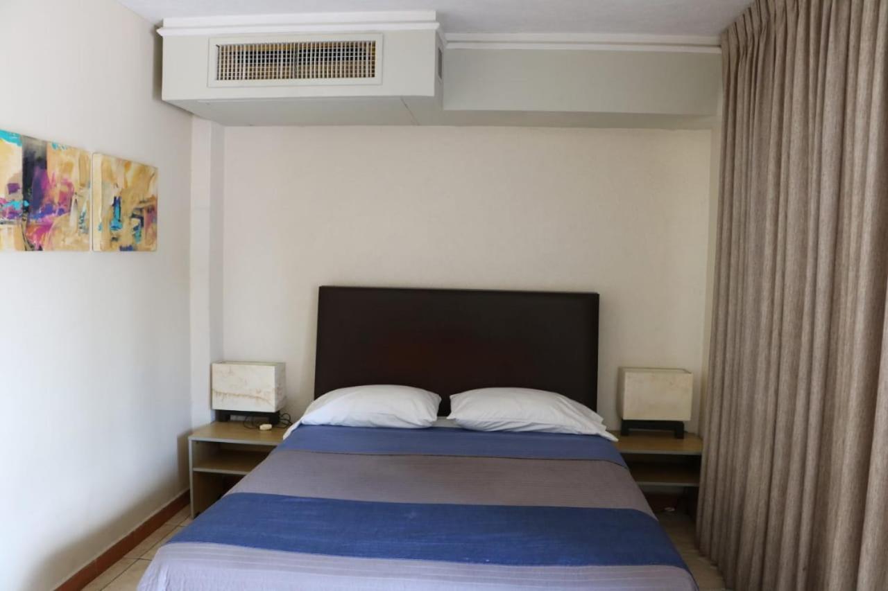 Cypres Hotel & Suites サポパン エクステリア 写真